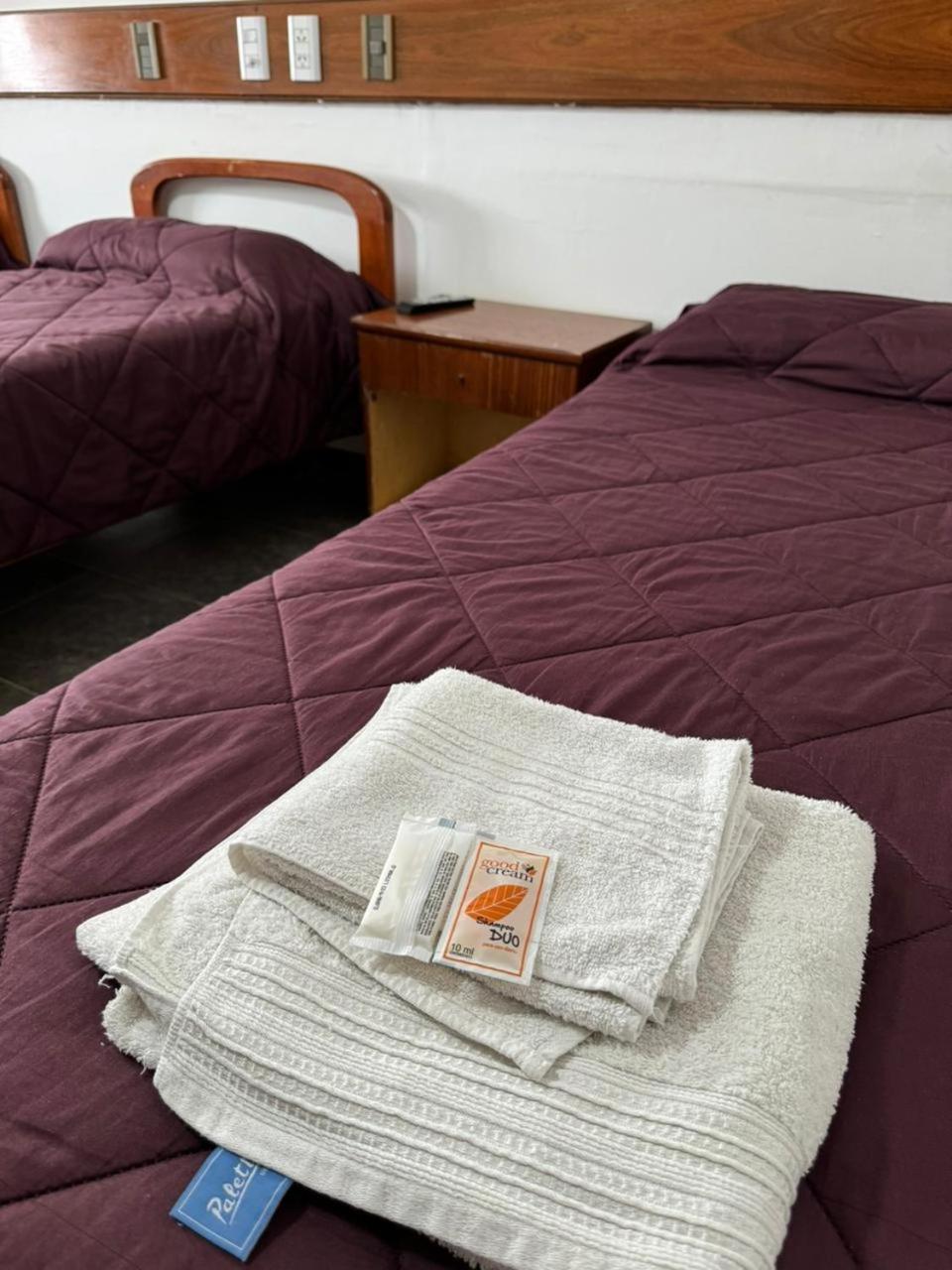 Hotel Y Restaurant Don Quijote Macachin  Luaran gambar